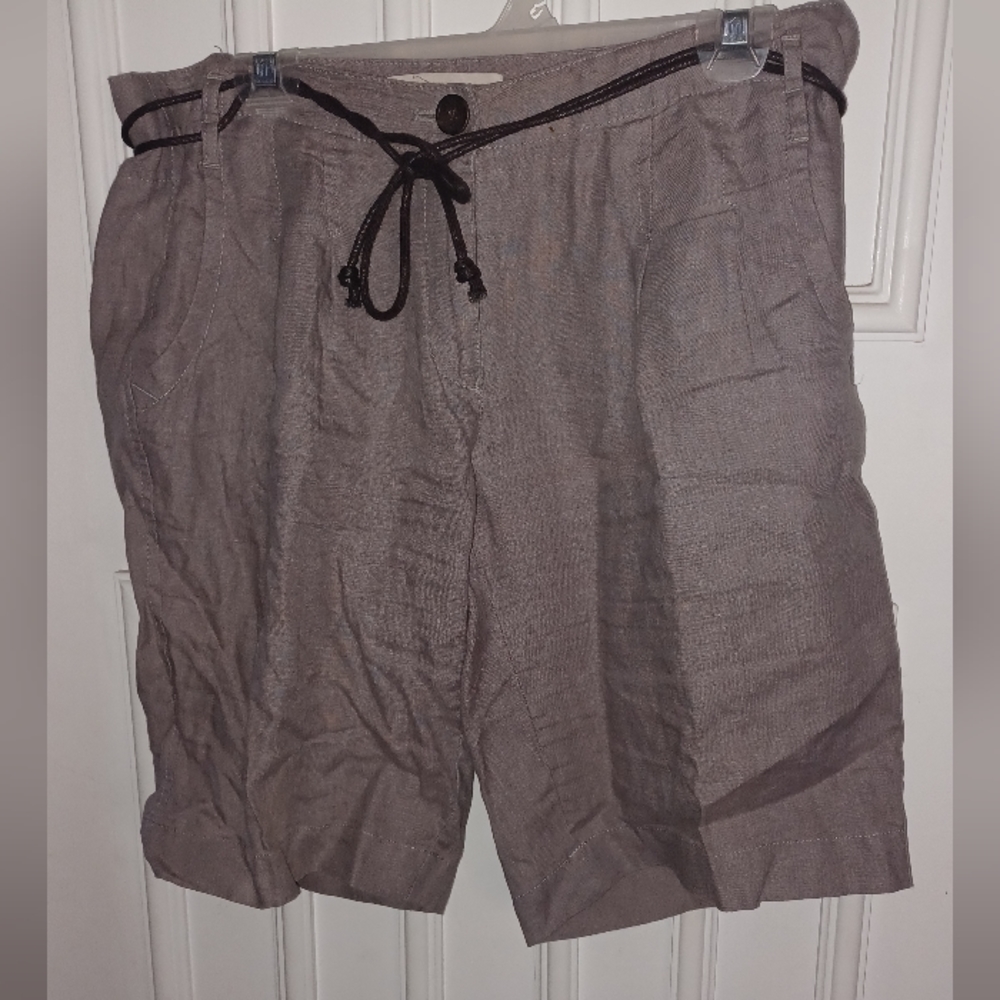 Ann Taylor LOFT Shorts Women's Size 8 Tan
